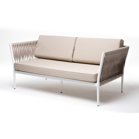 Диван Касабланка 2-местный плетеный из роупа, каркас алюминий белый муар, роуп бежевый 20мм, ткань бежевая 15052