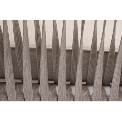 Диван Касабланка 2-местный плетеный из роупа, каркас алюминий белый муар, роуп бежевый 20мм, ткань бежевая 15052