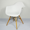 Стул Eames DAW белый